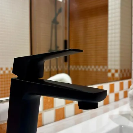 L18 By Vigovacaciones *